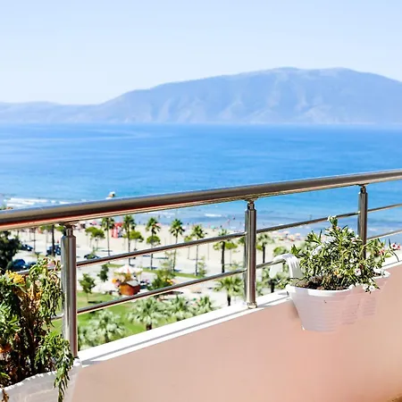 Sea Gem Apartment